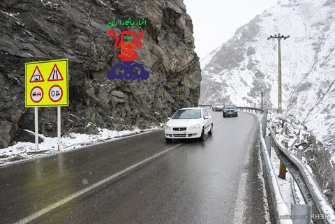 بارش برف و تردد روان در جاده چالوس