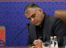 حضور کارکنان صنعت نفت در مراسم تشییع پیکر رهبر شهید انقلاب